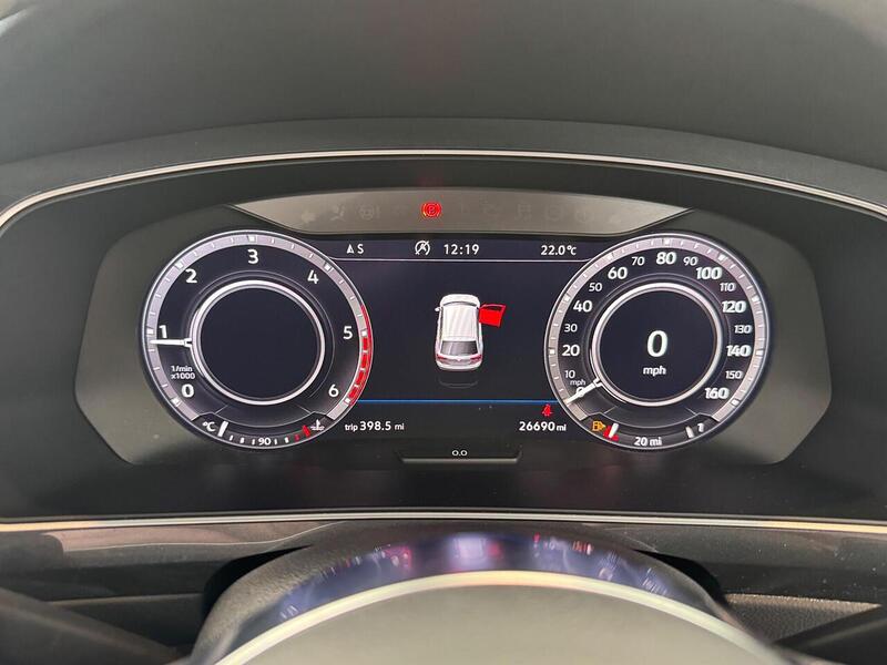 Volkswagen Tiguan 2.0 TDI R-Line SUV 5dr Diesel Manual 4Motion Euro 6 (s/s) (150 ps) - U5998