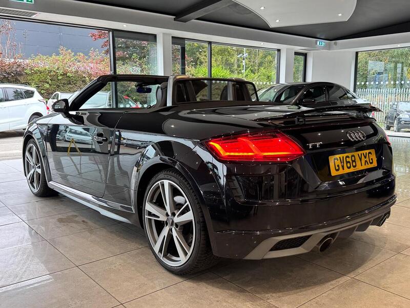 Audi TT 2.0 TFSI 45 S line Roadster 2dr Petrol S Tronic quattro Euro 6 (s/s) (245 ps) - U5999