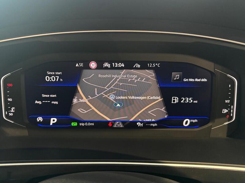 Volkswagen Tiguan 2.0 TDI R-Line SUV 5dr Diesel DSG Euro 6 (s/s) (150 ps) - U6043