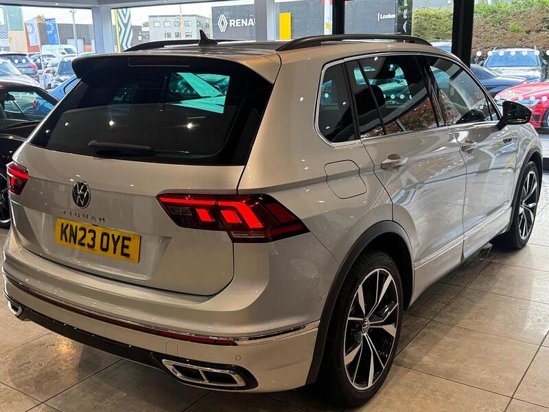 Volkswagen Tiguan 2.0 TDI R-Line SUV 5dr Diesel DSG Euro 6 (s/s) (150 ps) - U6043