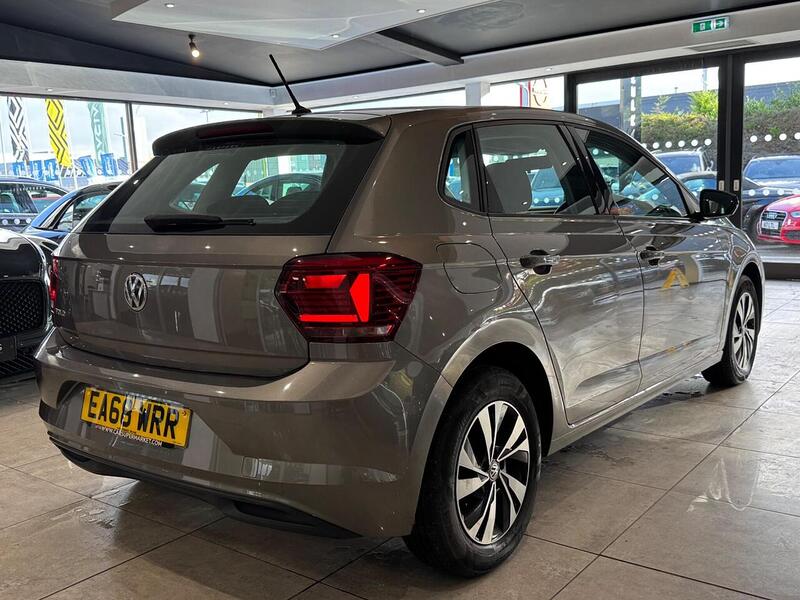 Volkswagen Polo 1.0 TSI SE Hatchback 5dr Petrol Manual Euro 6 (s/s) (95 ps) - U6055
