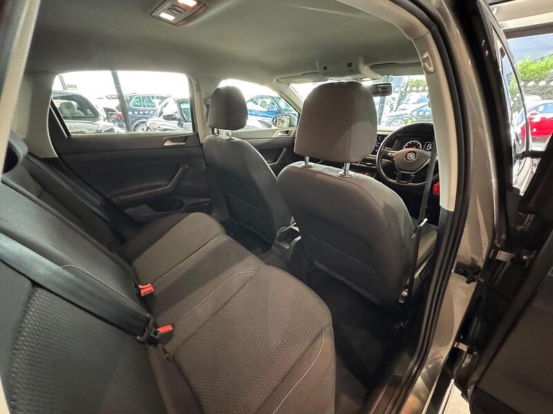 Volkswagen Polo 1.0 TSI SE Hatchback 5dr Petrol Manual Euro 6 (s/s) (95 ps) - U6055