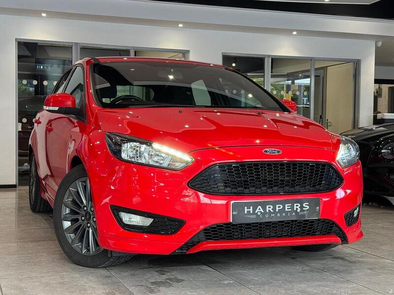 Ford Focus 1.5 TDCi ST-Line Hatchback 5dr Diesel Manual Euro 6 (s/s) (120 ps) - U6060