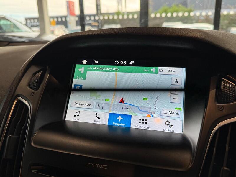 Ford Focus 1.5 TDCi ST-Line Hatchback 5dr Diesel Manual Euro 6 (s/s) (120 ps) - U6060