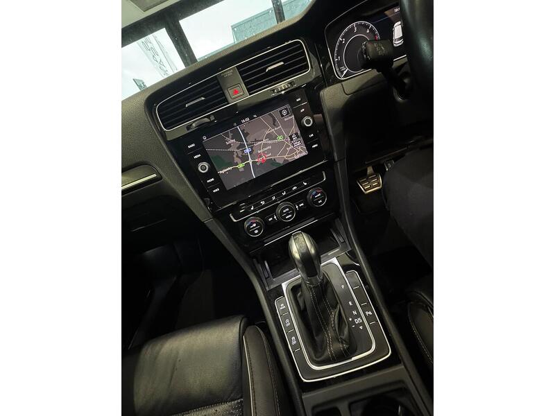 Volkswagen Golf 2.0 TDI GTD Hatchback 5dr Diesel DSG Euro 6 (s/s) (184 ps) 2.0 5dr Hatchback Automatic Diesel - U6064