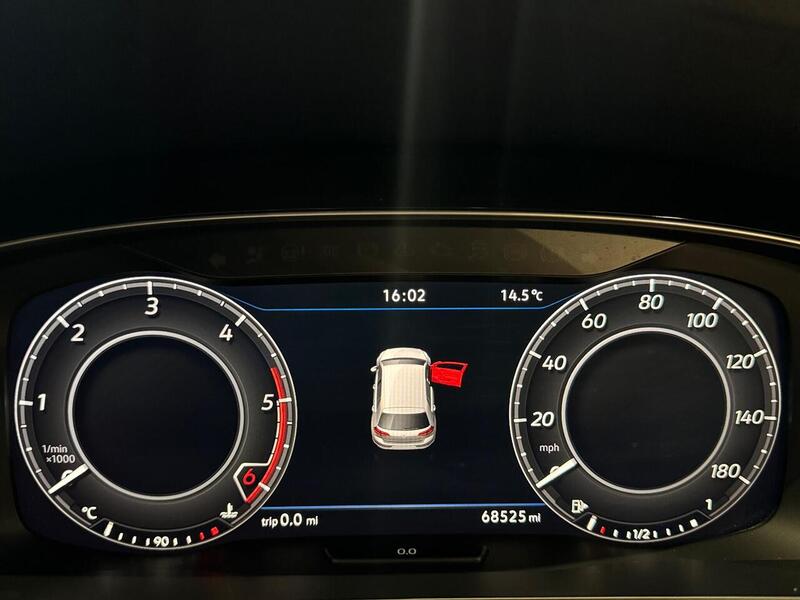 Volkswagen Golf 2.0 TDI GTD Hatchback 5dr Diesel DSG Euro 6 (s/s) (184 ps) 2.0 5dr Hatchback Automatic Diesel - U6064