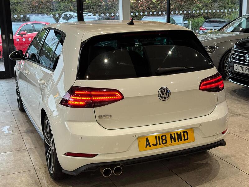 Volkswagen Golf 2.0 TDI GTD Hatchback 5dr Diesel DSG Euro 6 (s/s) (184 ps) 2.0 5dr Hatchback Automatic Diesel - U6064