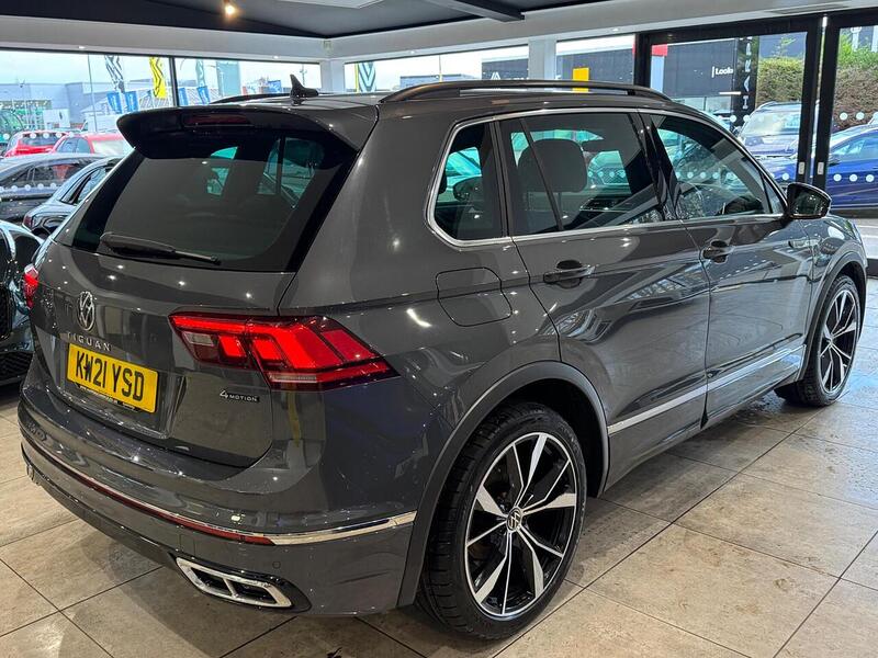 Volkswagen Tiguan 2.0 TDI R-Line SUV 5dr Diesel DSG 4Motion Euro 6 (s/s) (200 ps) - U6065