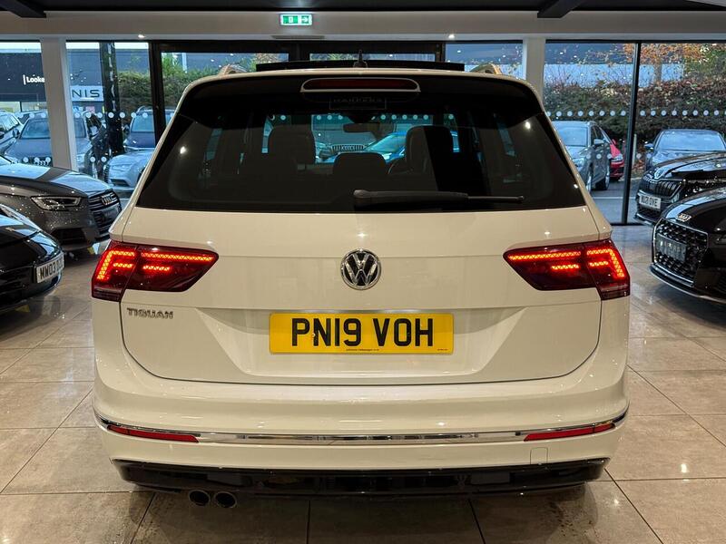 Volkswagen Tiguan 2.0 TDI R-Line SUV 5dr Diesel DSG Euro 6 (s/s) (150 ps) - U6067