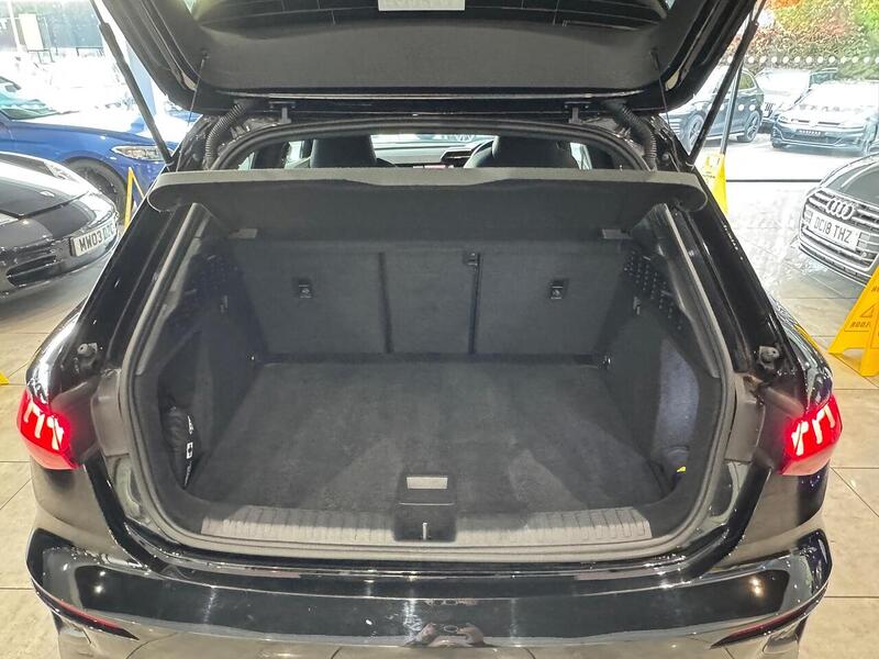 Audi A3 1.5 TFSI 35 S line Sportback 5dr Petrol S Tronic Euro 6 (s/s) (150 ps) - U6069