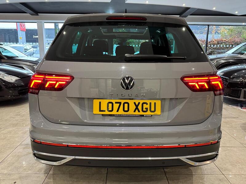 Volkswagen Tiguan 1.5 TSI Elegance SUV 5dr Petrol DSG Euro 6 (s/s) (150 ps) - U6071