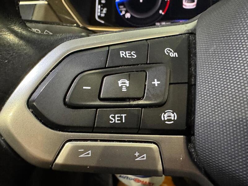 Volkswagen Tiguan 1.5 TSI Elegance SUV 5dr Petrol DSG Euro 6 (s/s) (150 ps) - U6071