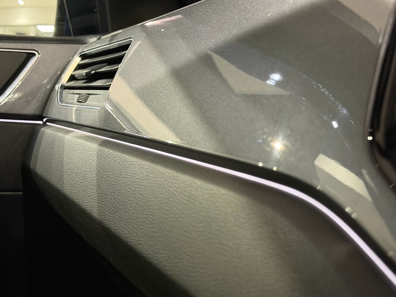 Volkswagen Polo TSI R-Line Hatchback 1.0 Manual Petrol - U6075