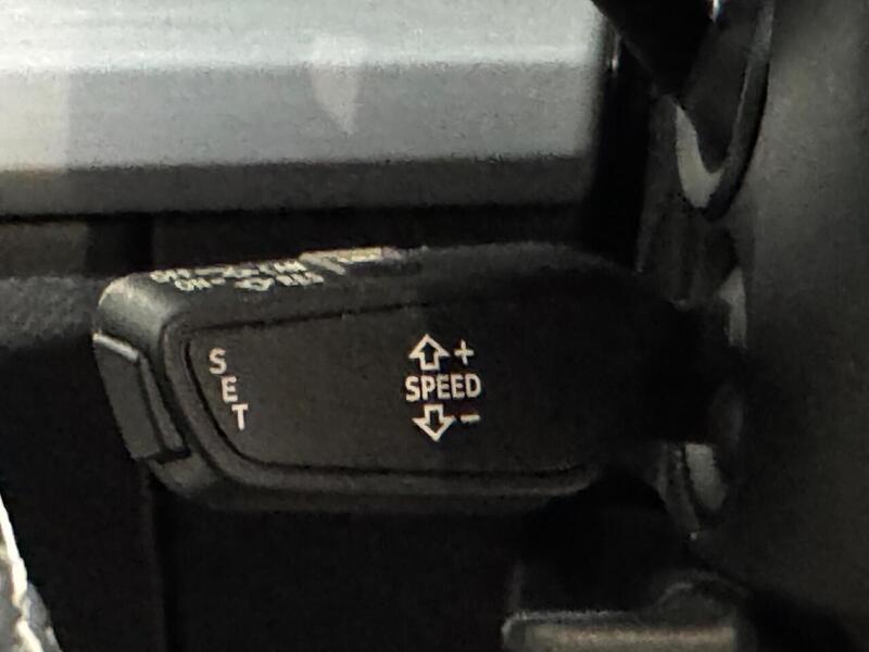 Audi Q5 2.0 TDI 40 S line SUV 5dr Diesel S Tronic quattro Euro 6 (s/s) (204 ps) - U6078