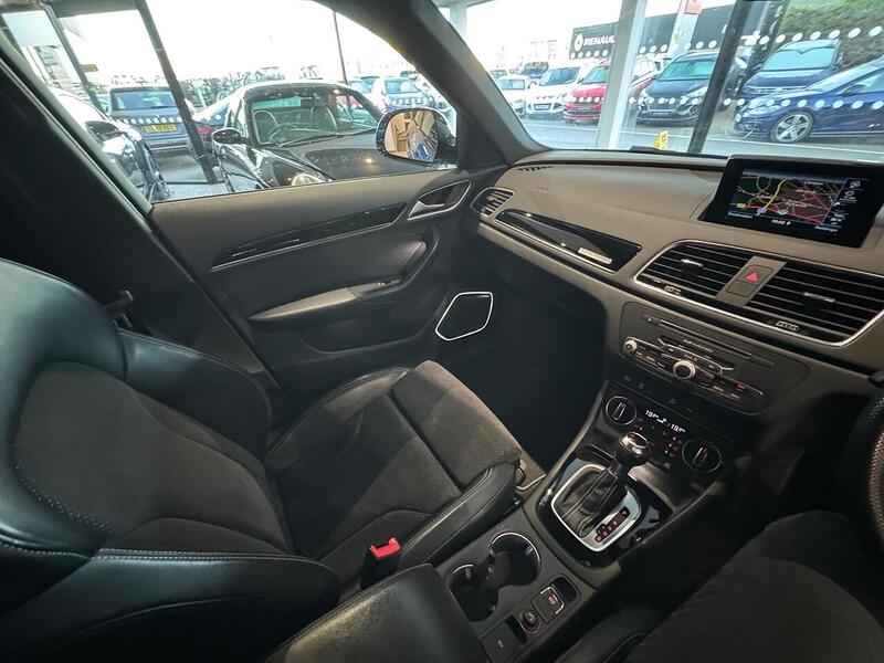 Audi Q3 2.0 TDI Black Edition SUV 5dr Diesel S Tronic quattro Euro 6 (s/s) (150 ps) - U6080