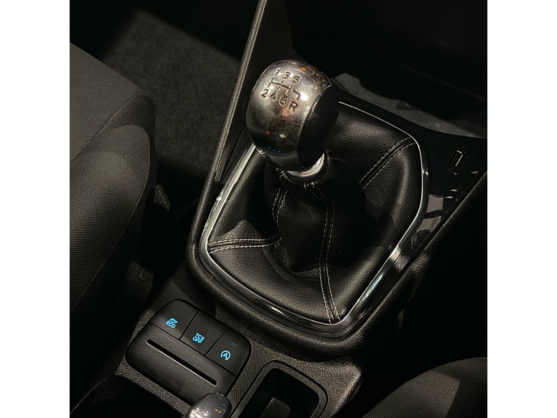 Ford Fiesta T EcoBoost ST-Line Hatchback 1.0 Manual Petrol - U6087