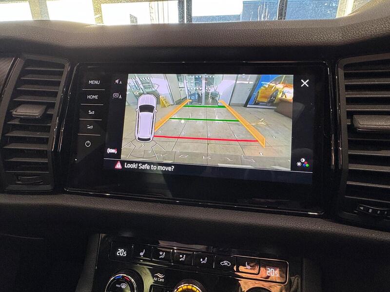 Skoda Kodiaq 2.0 BiTDI vRS SUV 5dr Diesel DSG 4WD Euro 6 (s/s) (7 Seat) (239 ps) - U6093