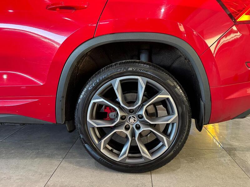 Skoda Kodiaq 2.0 BiTDI vRS SUV 5dr Diesel DSG 4WD Euro 6 (s/s) (7 Seat) (239 ps) - U6093