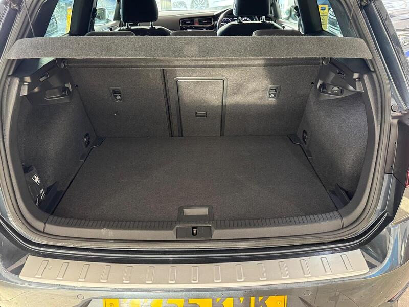 Volkswagen Golf 2.0 TDI GTD Hatchback 3dr Diesel DSG Euro 6 (s/s) (184 ps) - U6099