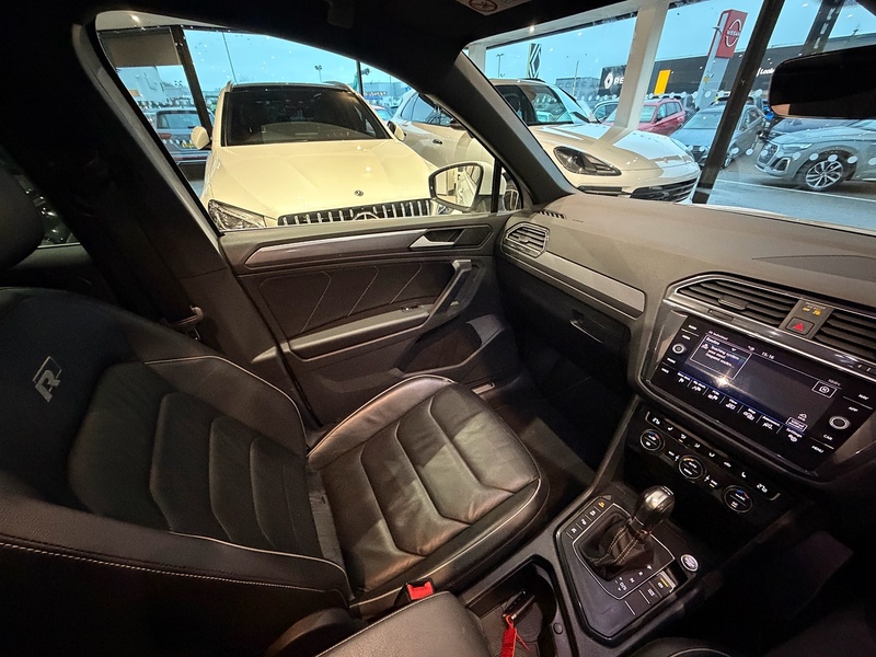 Volkswagen Tiguan 1.5 TSI EVO R-Line SUV 5dr Petrol DSG Euro 6 (s/s) (150 ps) - U6122