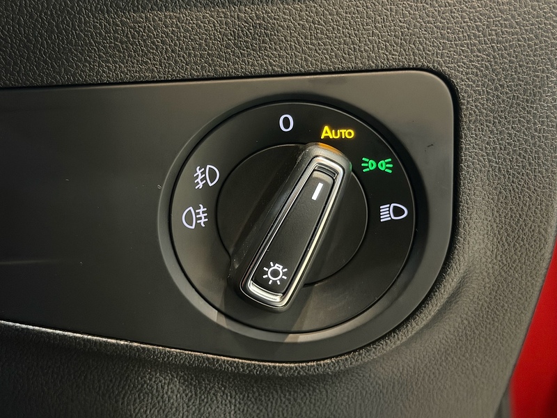 Volkswagen Tiguan 2.0 TSI SEL SUV 5dr Petrol DSG 4Motion Euro 6 (s/s) (180 ps) - U6130