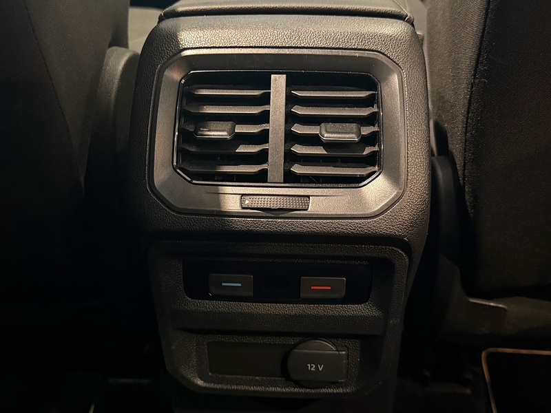 Volkswagen Tiguan 2.0 TSI SEL SUV 5dr Petrol DSG 4Motion Euro 6 (s/s) (180 ps) - U6130