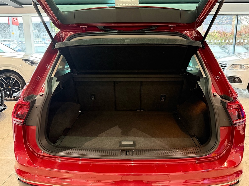 Volkswagen Tiguan 2.0 TSI SEL SUV 5dr Petrol DSG 4Motion Euro 6 (s/s) (180 ps) - U6130