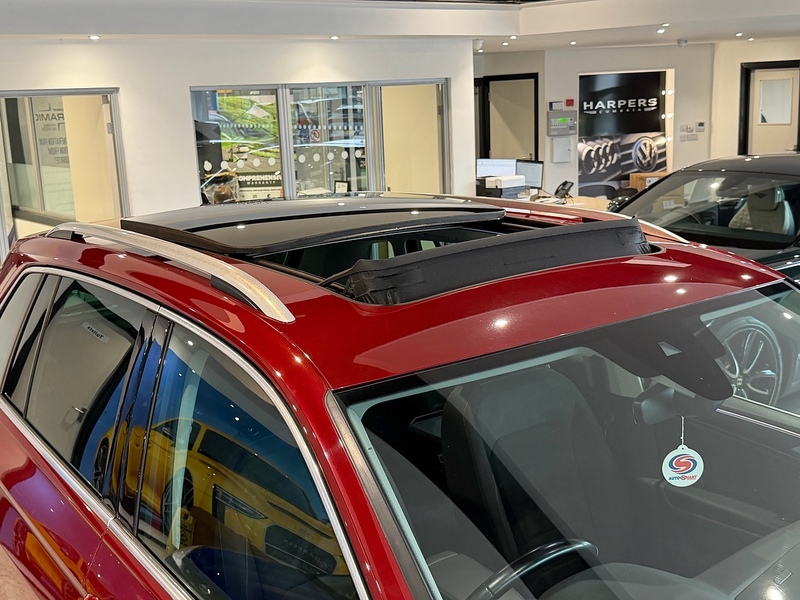 Volkswagen Tiguan 2.0 TSI SEL SUV 5dr Petrol DSG 4Motion Euro 6 (s/s) (180 ps) - U6130