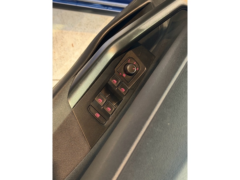 Volkswagen Polo TSI GTI - U6143