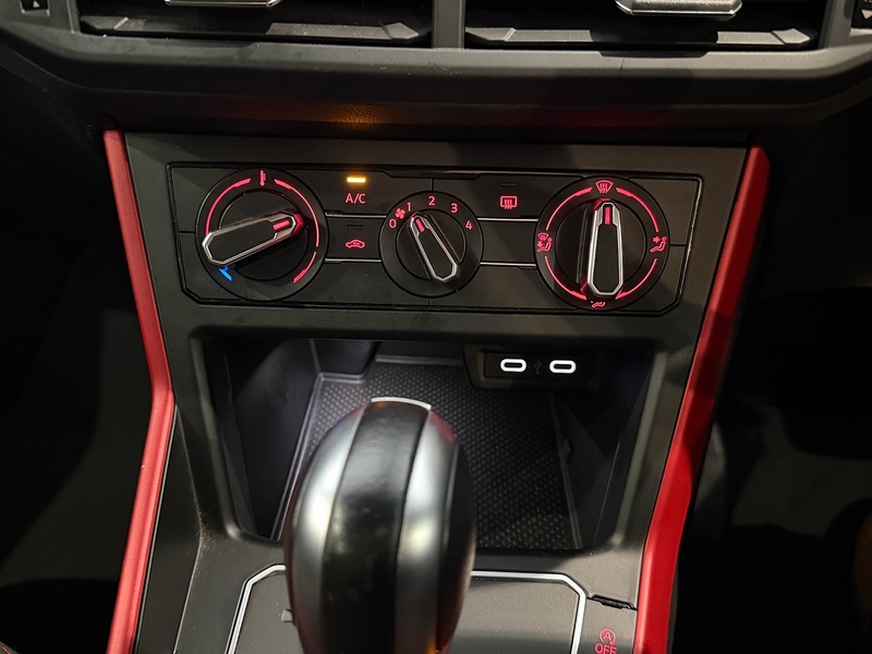 Volkswagen Polo TSI GTI - U6143