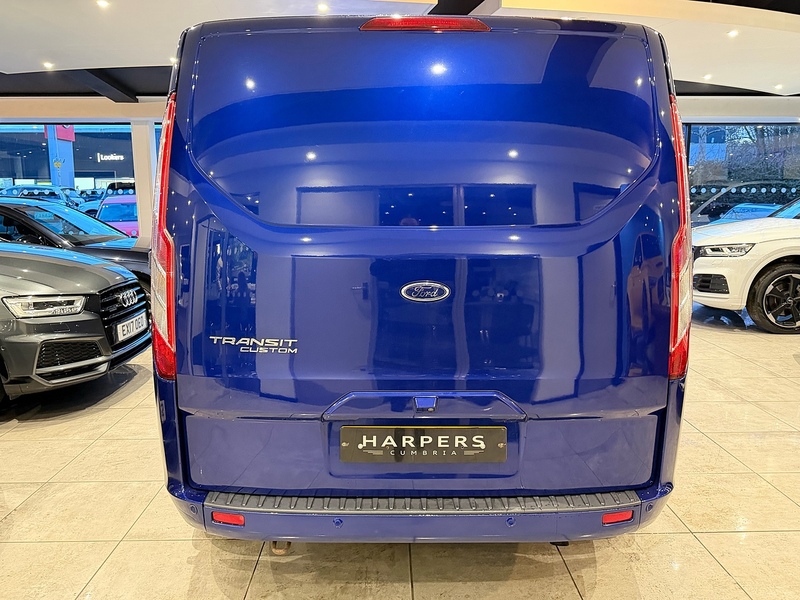 Ford Transit Custom TDCi 290 Limited Combi Van 2.0 Manual Diesel - U6178