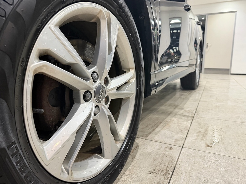 Audi Q3 TFSI S line SUV 2.0 Automatic Petrol - U6190