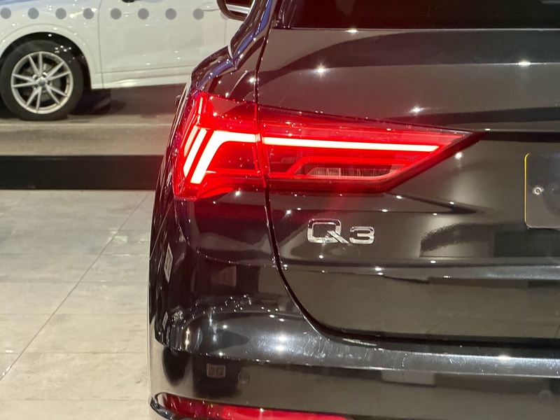 Audi Q3 TFSI S line SUV 2.0 Automatic Petrol - U6190
