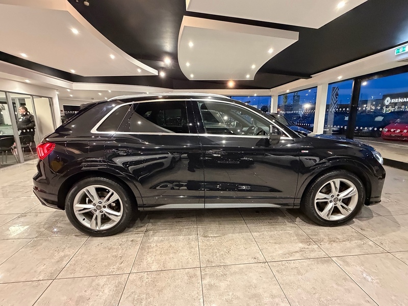 Audi Q3 TFSI S line SUV 2.0 Automatic Petrol - U6190