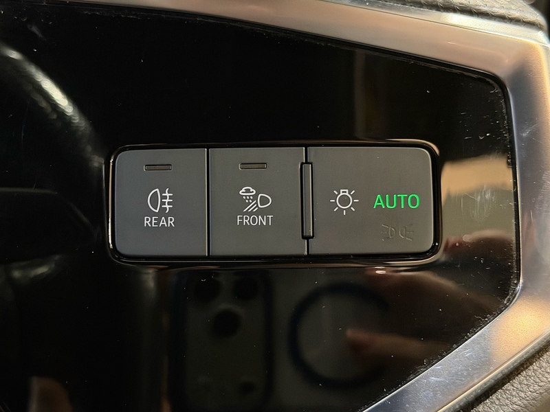 Audi Q3 TFSI S line SUV 2.0 Automatic Petrol - U6190