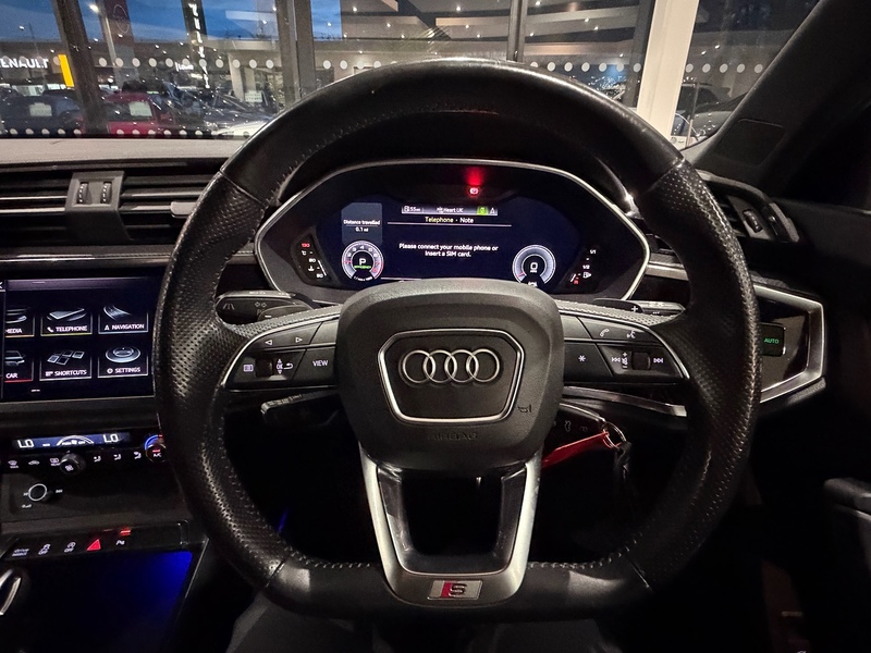 Audi Q3 TFSI S line SUV 2.0 Automatic Petrol - U6190