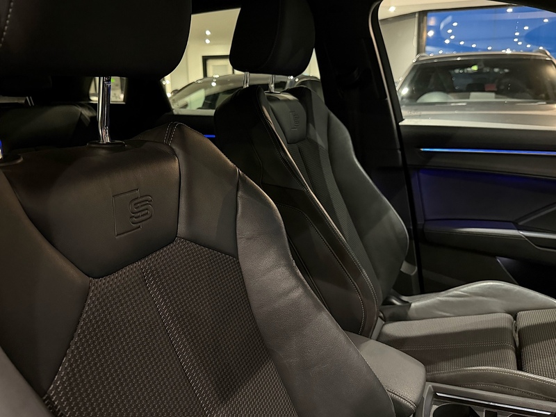 Audi Q3 TFSI S line SUV 2.0 Automatic Petrol - U6190