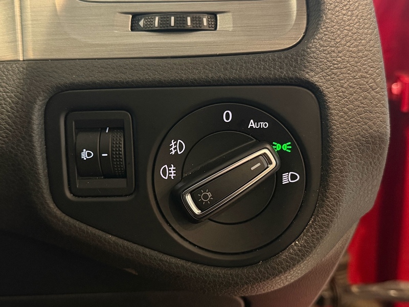 Volkswagen Golf Bluemotion Tdi 2.0 Hatchback Manual Diesel - U6193