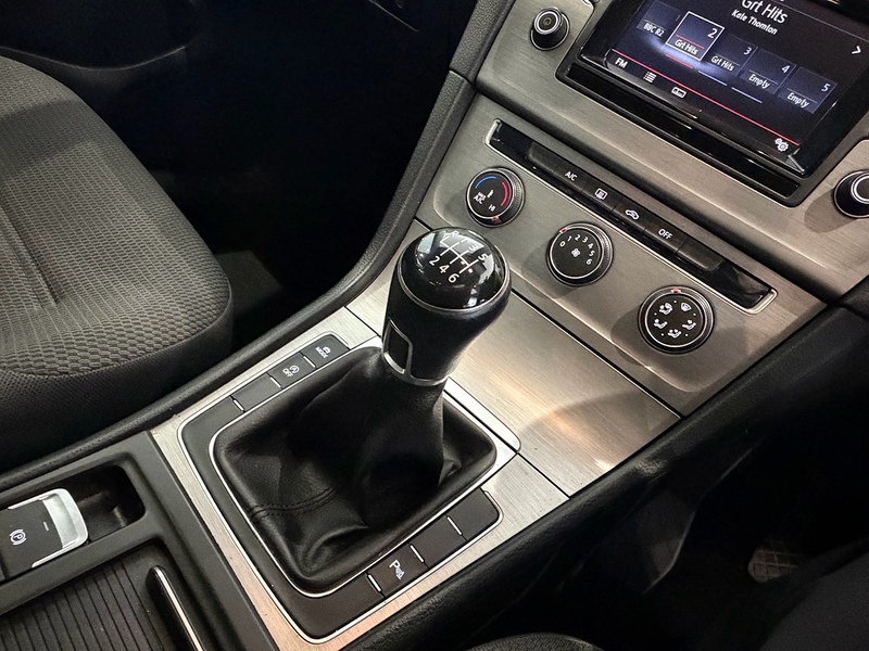 Volkswagen Golf Bluemotion Tdi 2.0 Hatchback Manual Diesel - U6193