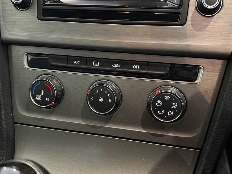 Volkswagen Golf Bluemotion Tdi 2.0 Hatchback Manual Diesel - U6193