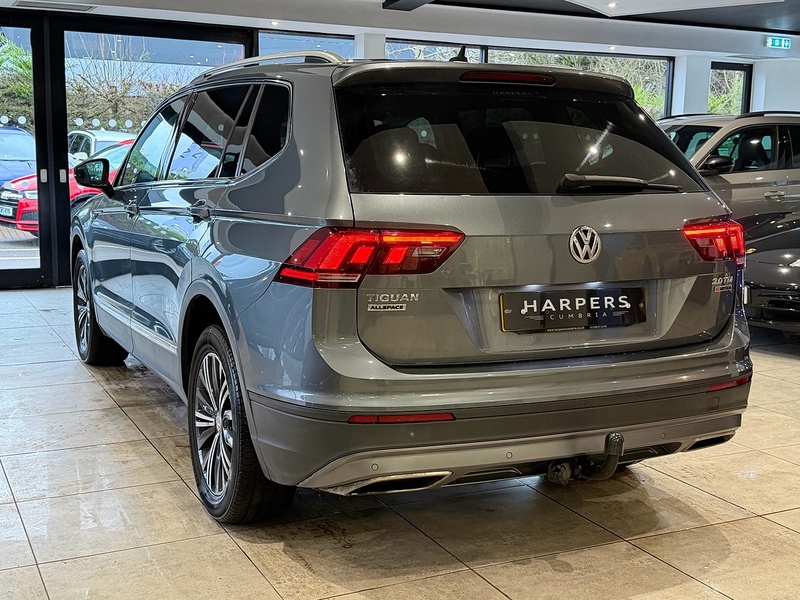 Volkswagen Tiguan Allspace 2.0 TDI SE Nav SUV 5dr Diesel DSG 4Motion Euro 6 (s/s) (150 ps) - U6194