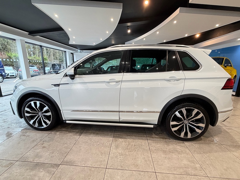 Volkswagen Tiguan 2.0 BiTDI R-Line SUV 5dr Diesel DSG 4Motion Euro 6 (s/s) (240 ps) - U6200