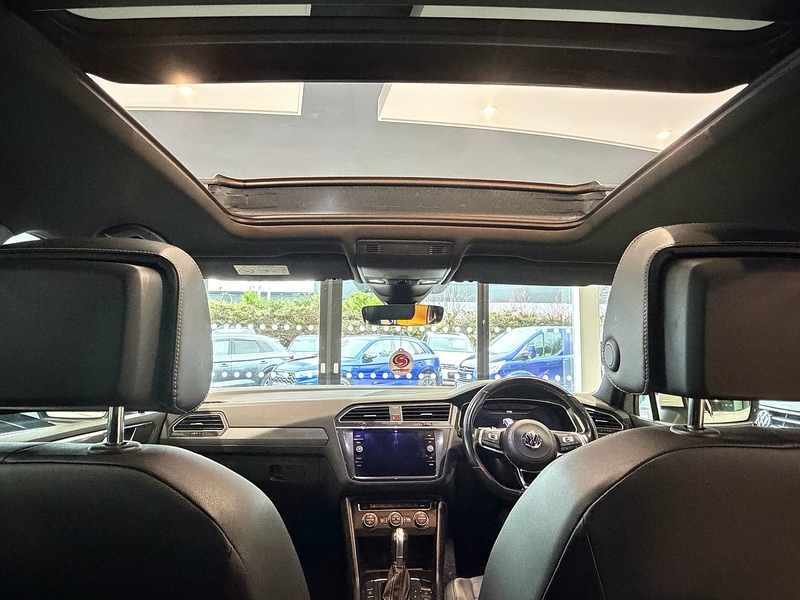 Volkswagen Tiguan 2.0 BiTDI R-Line SUV 5dr Diesel DSG 4Motion Euro 6 (s/s) (240 ps) - U6200