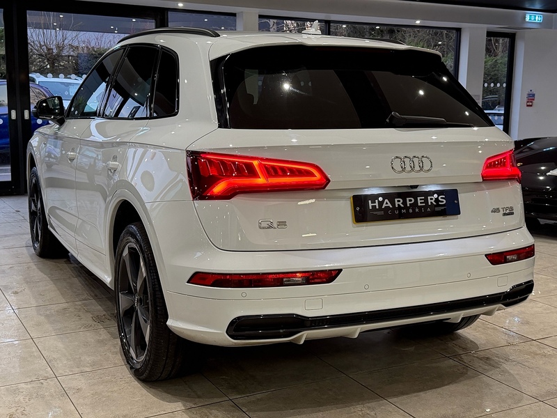 Audi Q5 2.0 TFSI 45 Black Edition SUV 5dr Petrol S Tronic quattro Euro 6 (s/s) (245 ps) - U6206