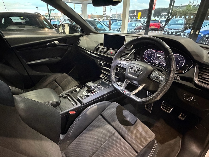 Audi Q5 2.0 TFSI 45 Black Edition SUV 5dr Petrol S Tronic quattro Euro 6 (s/s) (245 ps) - U6206