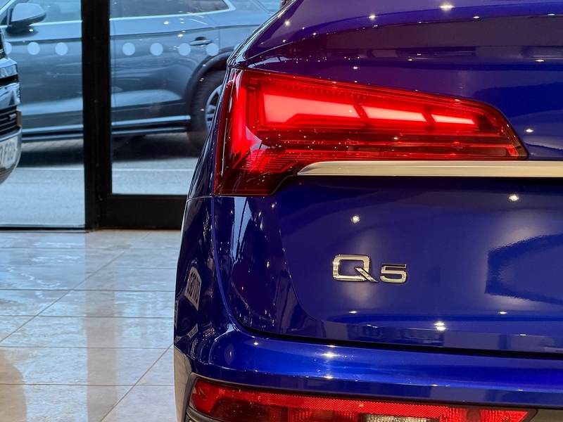 Audi Q5 2.0 TDI 40 S line Sportback 5dr Diesel S Tronic quattro Euro 6 (s/s) (204 ps) - U6209