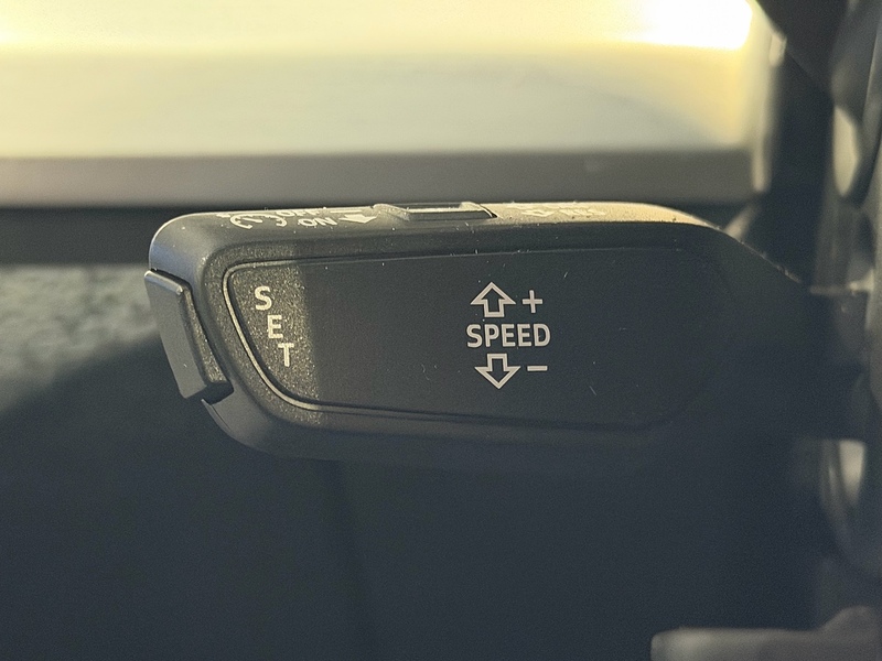 Audi Q5 2.0 TDI 40 S line Sportback 5dr Diesel S Tronic quattro Euro 6 (s/s) (204 ps) - U6209