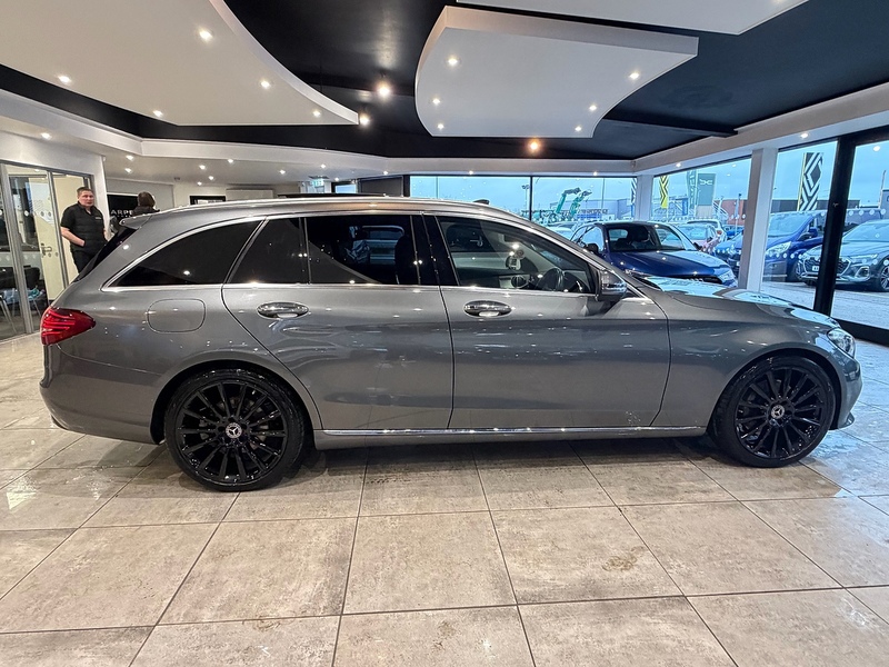 Mercedes-Benz C Class 2.0 C300 Sport (Premium Plus) Estate 5dr Petrol G-Tronic+ Euro 6 (s/s) (258 ps) - U6218