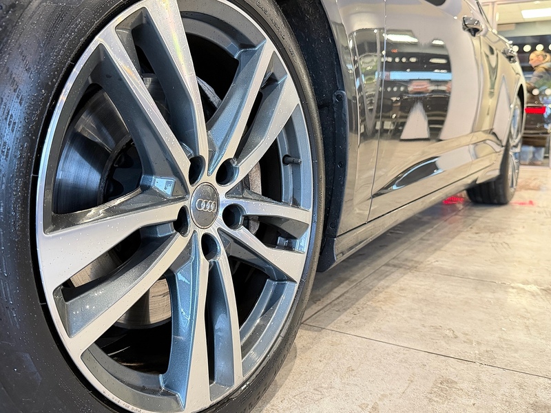 Audi A6 Avant 3.0 TDI V6 50 S line Estate 5dr Diesel Tiptronic quattro Euro 6 (s/s) (286 ps) - U6220