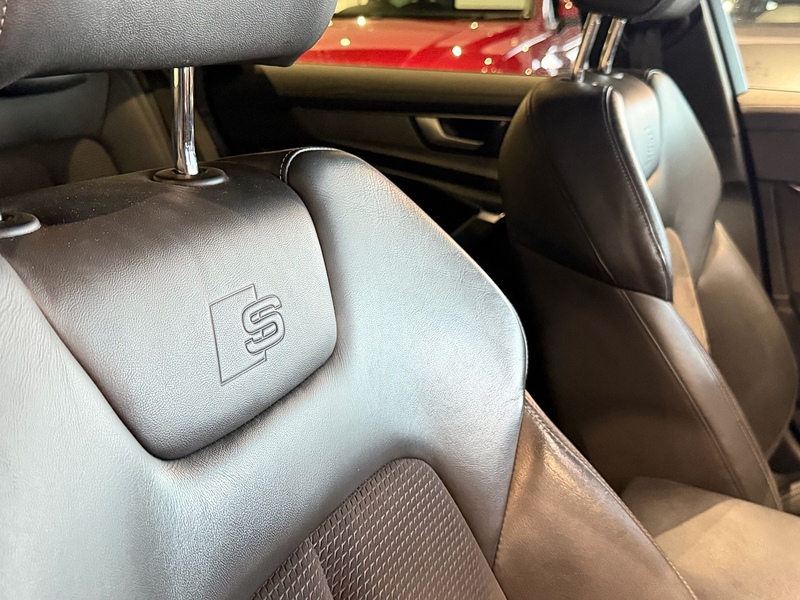 Audi A6 Avant 3.0 TDI V6 50 S line Estate 5dr Diesel Tiptronic quattro Euro 6 (s/s) (286 ps) - U6220